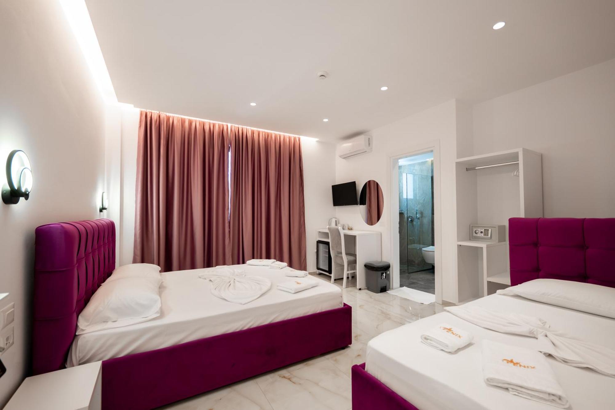 Feniks Hotel Ksamil Buitenkant foto