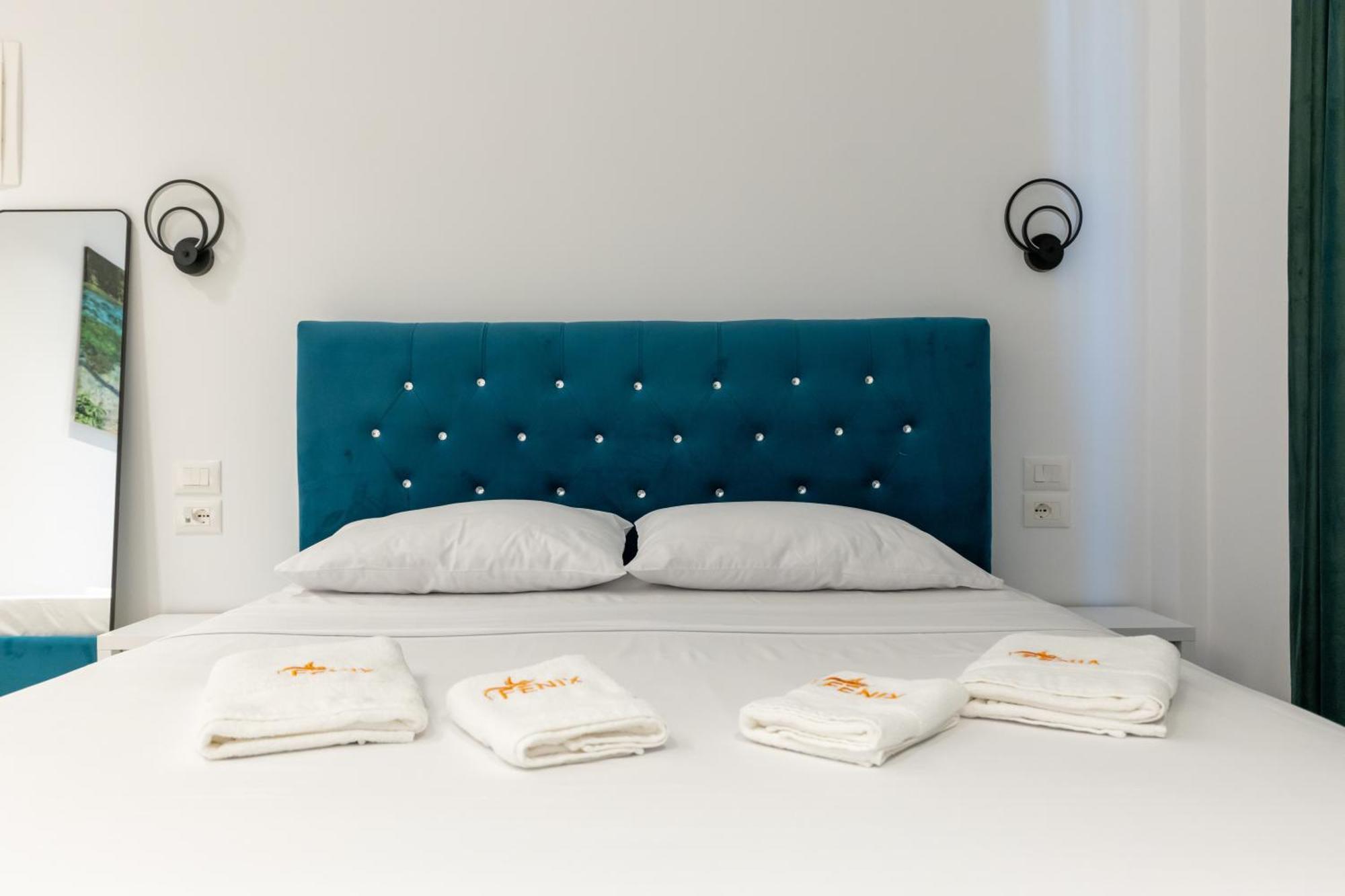 Feniks Hotel Ksamil Buitenkant foto